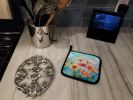 Gerbera Daisies in Watercolor Pair of Pot Holders Kitchen Heat Resistant Pot Holders Sets Oven Hot Pads for Cooking Baking BBQ, 7 1/2 x 7 1/2